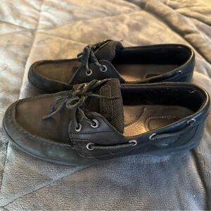Women’s sperry shoes